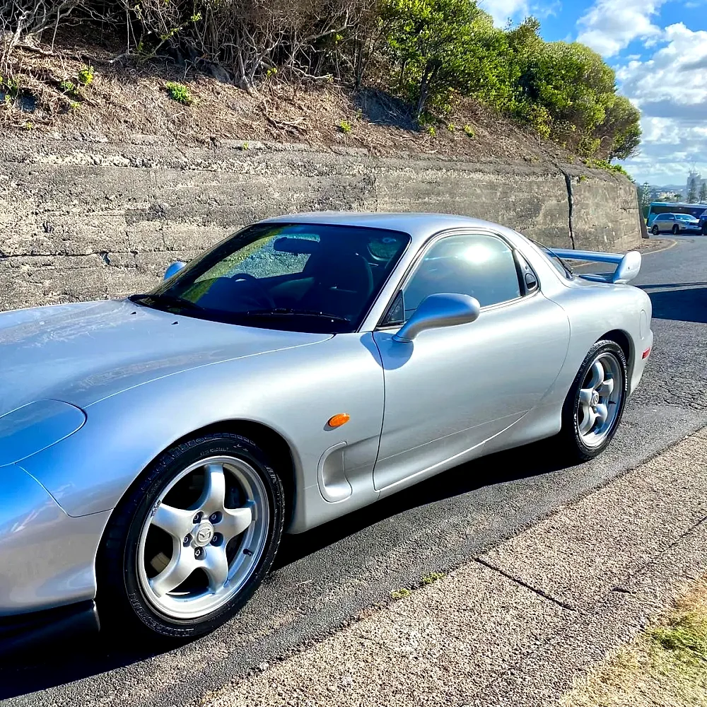 Gloss Enhancement · Mazda RX-7